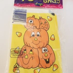 Vintage Halloween Treat Bags (40 new in package)